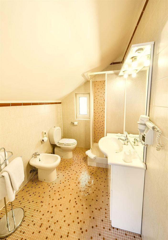 Central Hotel Tiepolo Prag Dış mekan fotoğraf