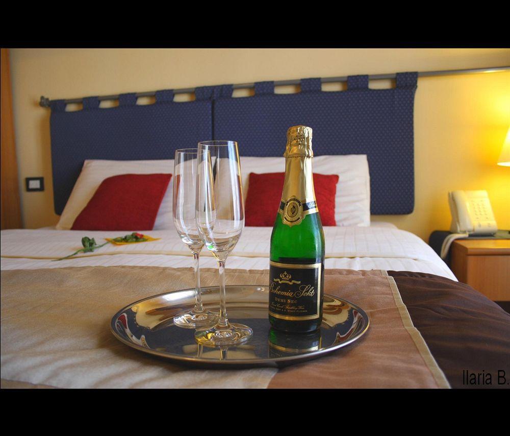 Central Hotel Tiepolo Prag Dış mekan fotoğraf